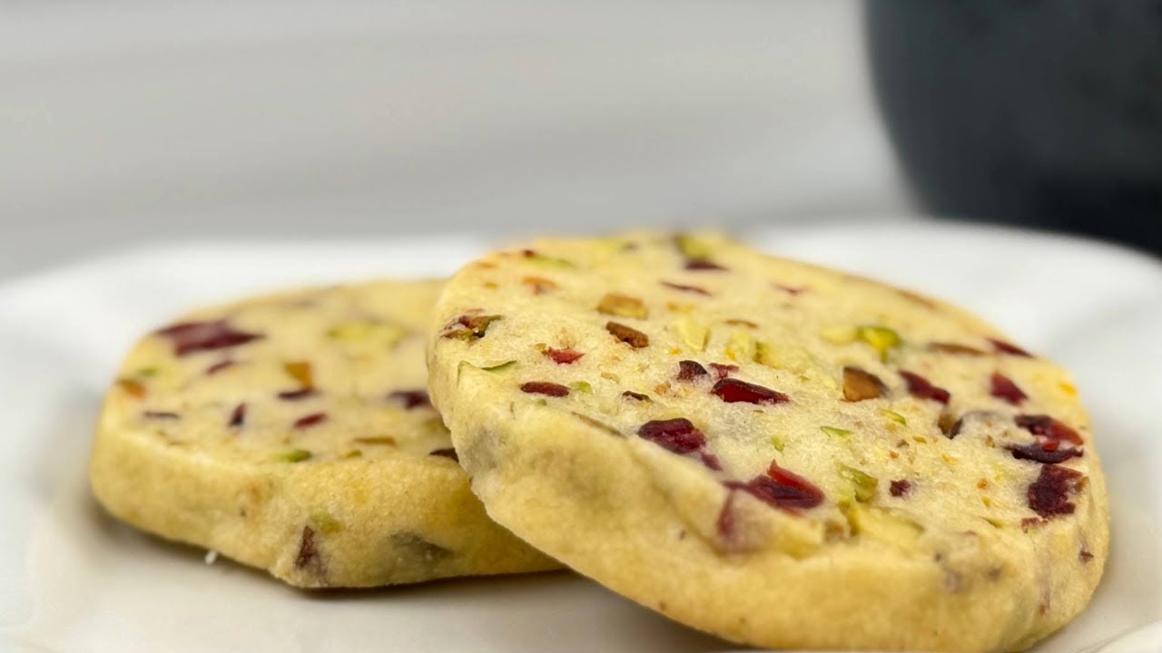 Pistachio Cranberry Shortbread Cookies That Tastes Incredible!