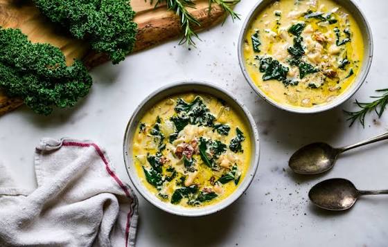 Creamy White Bean and Kale Soup