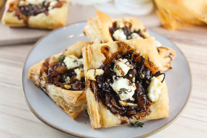 Caramelized Onion and Goat Cheese Tart