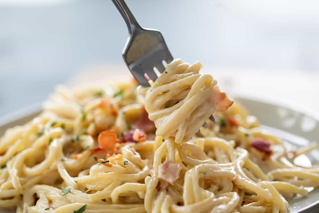Bacon Alfredo Pasta