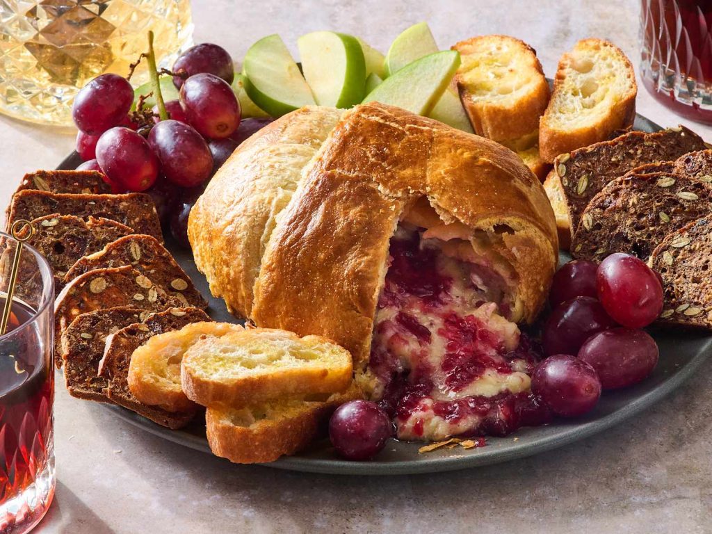 Baked Brie in Puff Pastry