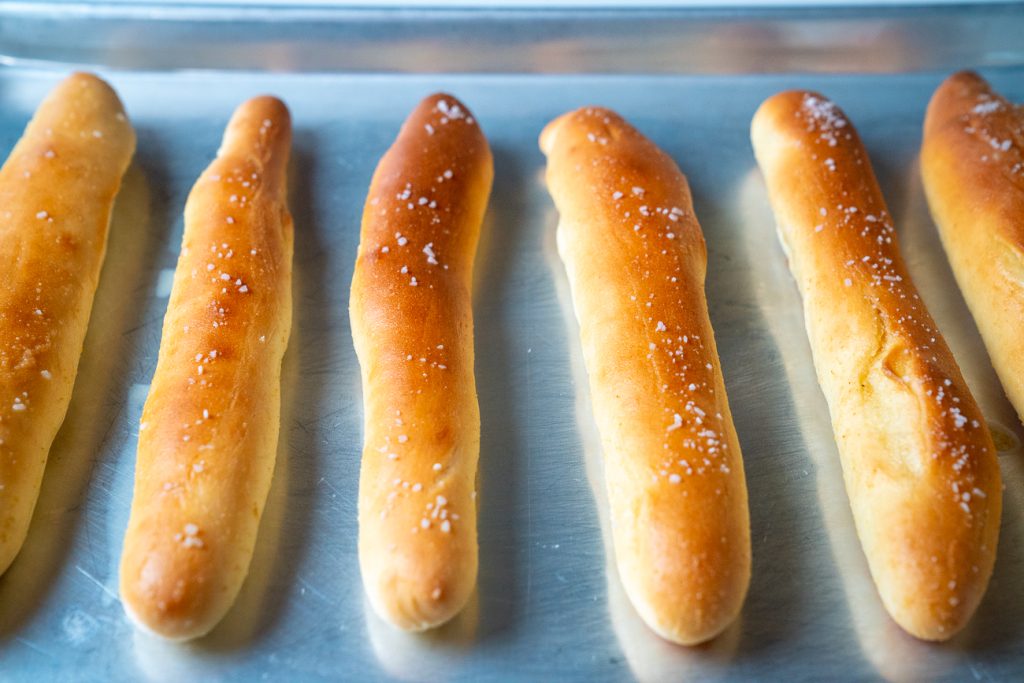 Copycat Olive Garden Breadsticks