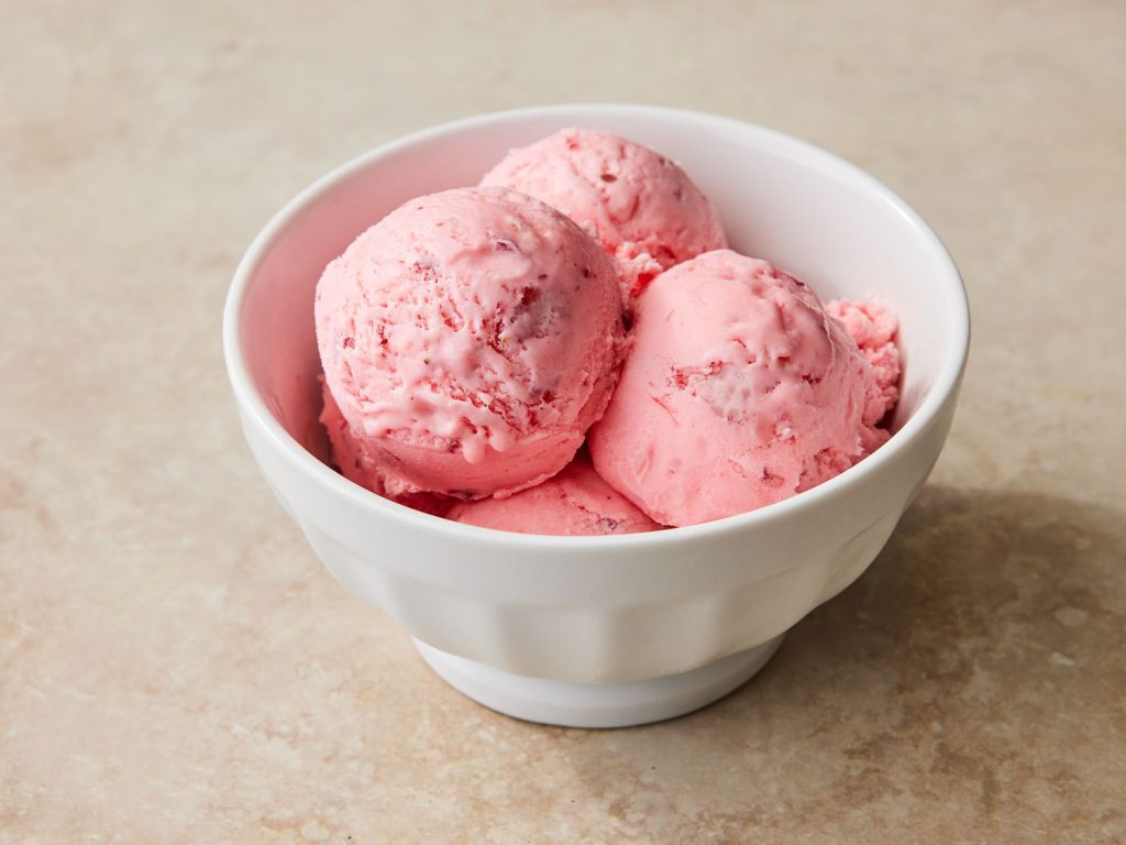 Fresh Strawberry Ice Cream