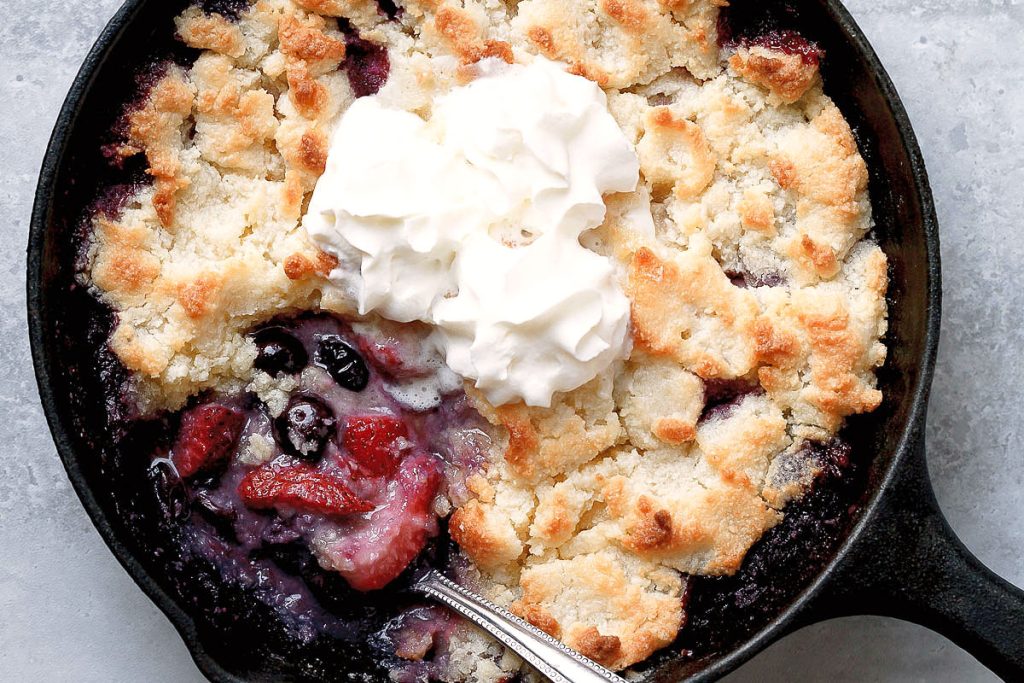 Keto Berry Cobbler