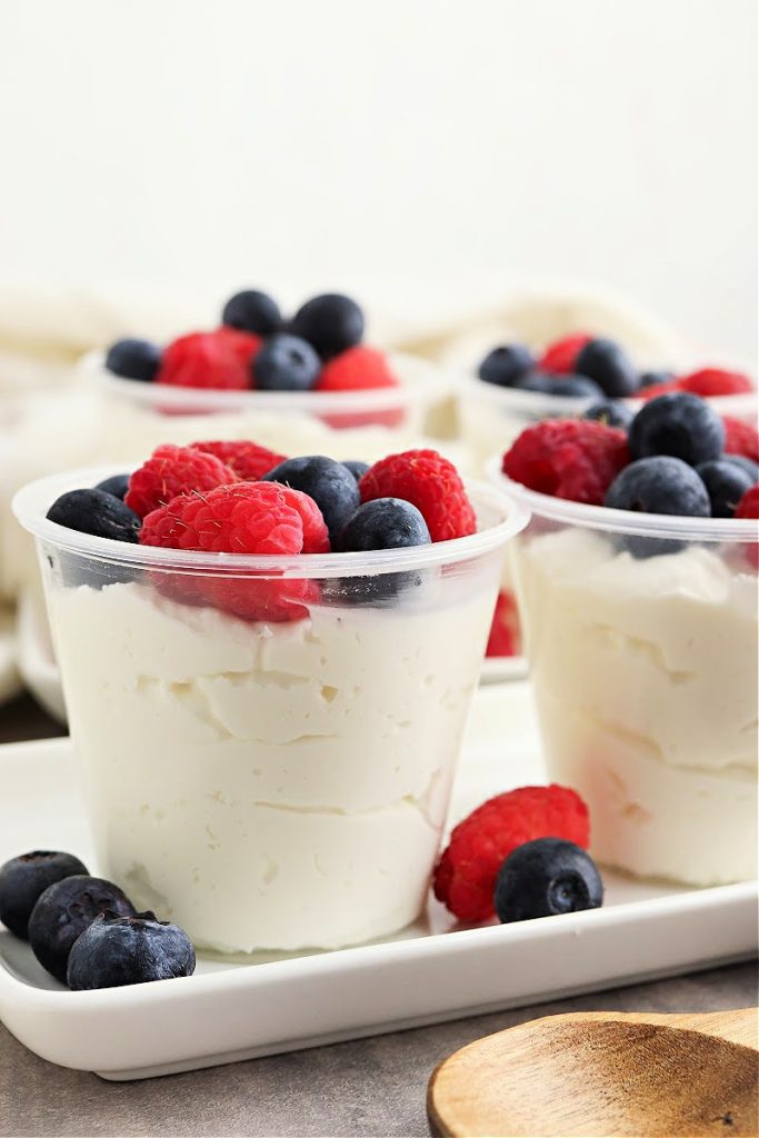 Low-Carb Cheesecake Cups