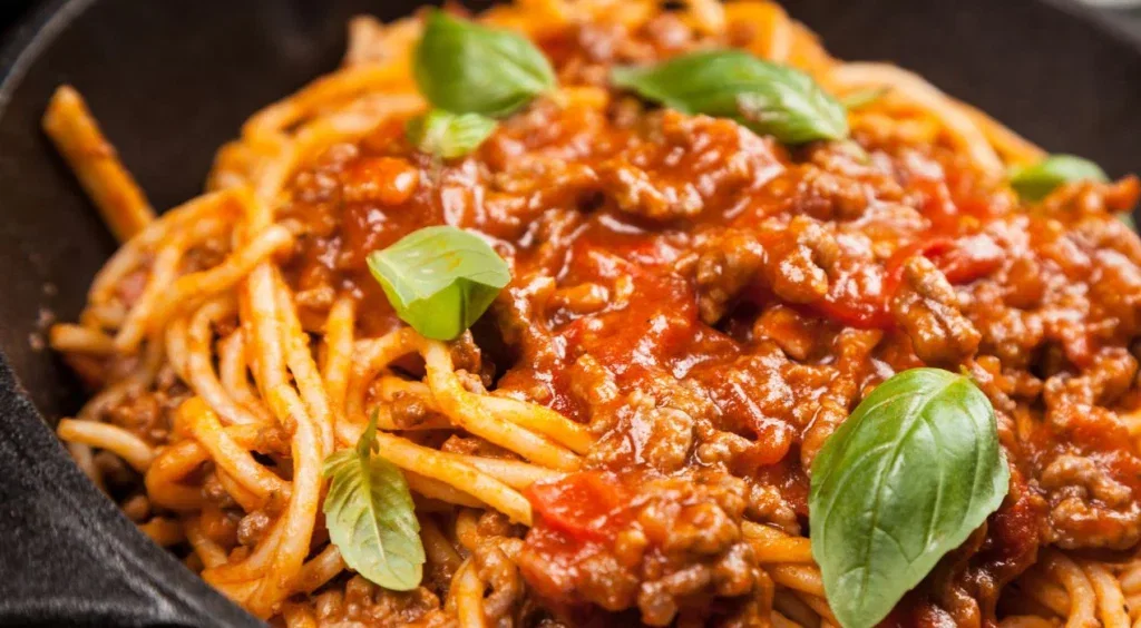 Low-Carb Spaghetti Bolognese