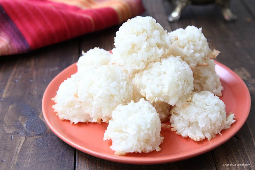 No-Bake Coconut Macaroons