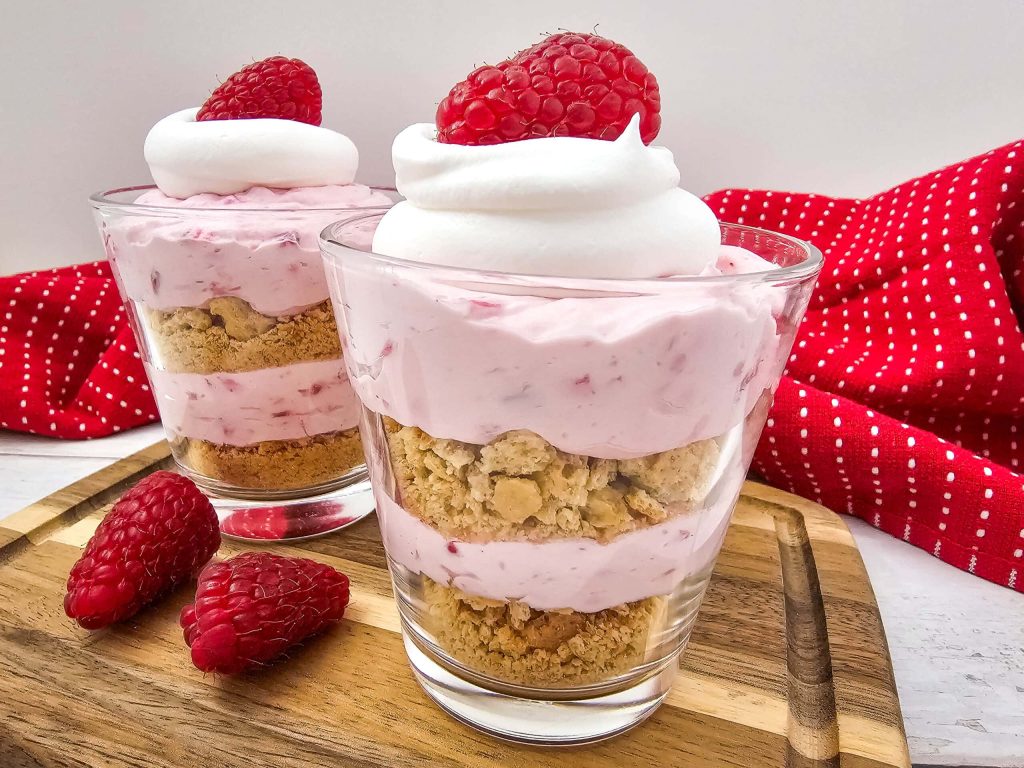 Raspberry Cream Cheese Parfaits