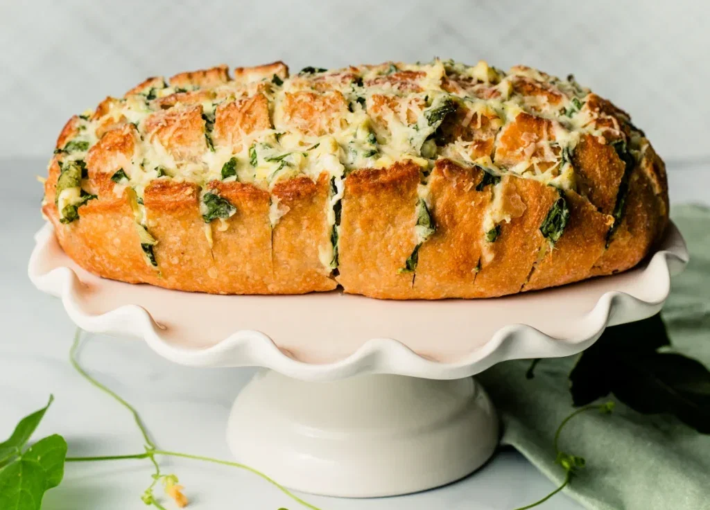 Spinach Artichoke Pull-Apart Bread