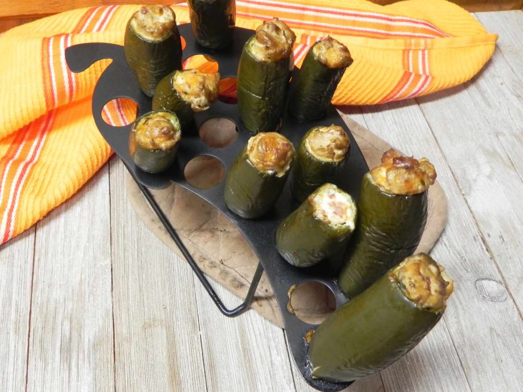 Smoked Stuffed Jalape&ntilde;o Poppers