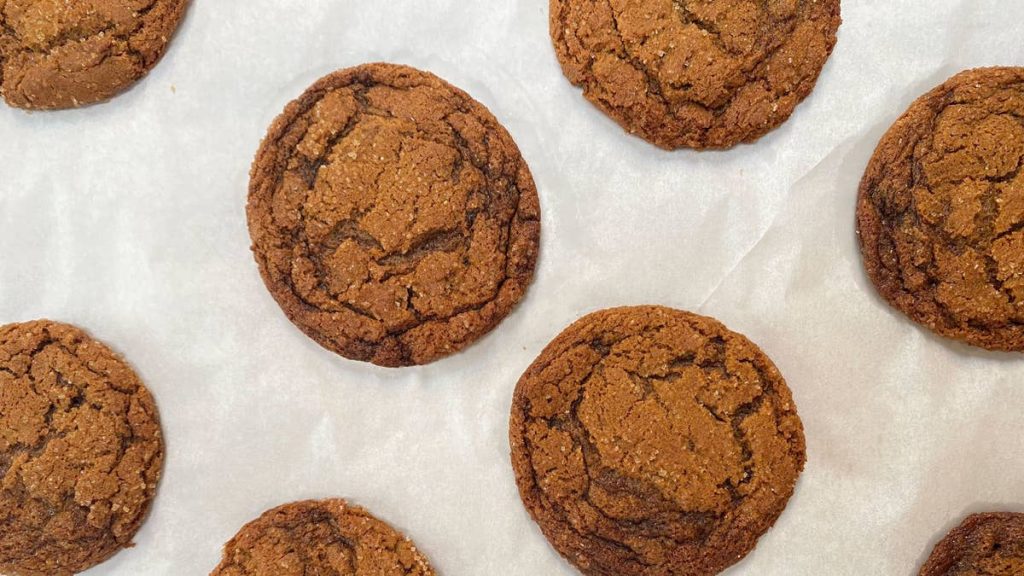 Soft Ginger Molasses Cookies