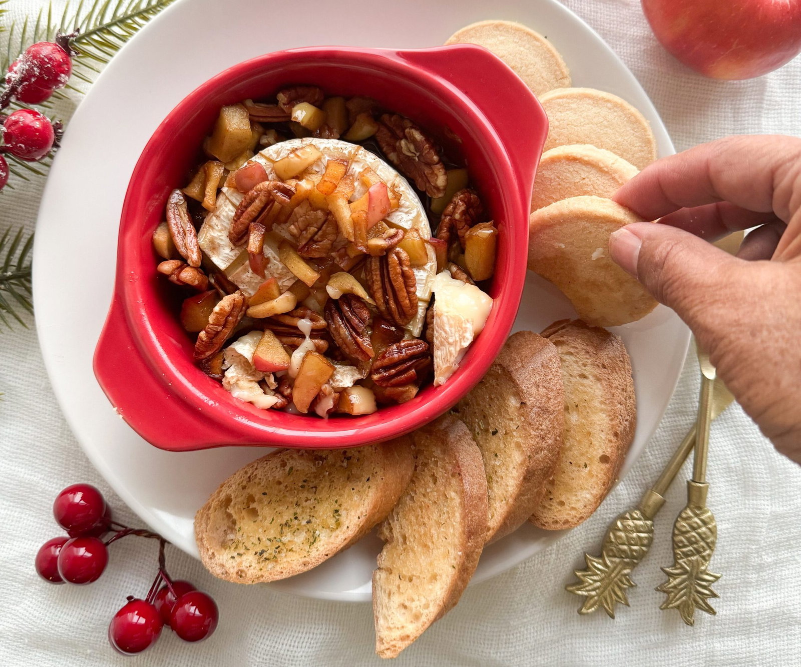 Apple Cinnamon Baked Brie