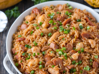 Cajun Jambalaya Recipe {A Flavorful One-Pot Feast}