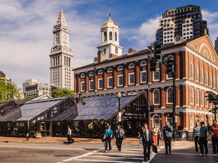 15 Iconic Things to Do in Boston: History, Culture & Local Fun