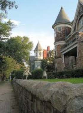 "A guided walking tour in Savannah’s Historic District, showcasing cobblestone streets, historic buildings, and picturesque town squares."