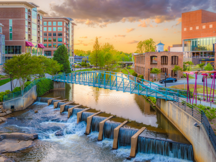 15 Perfect Things to Do in Greenville, SC for Nature and Culture Lovers