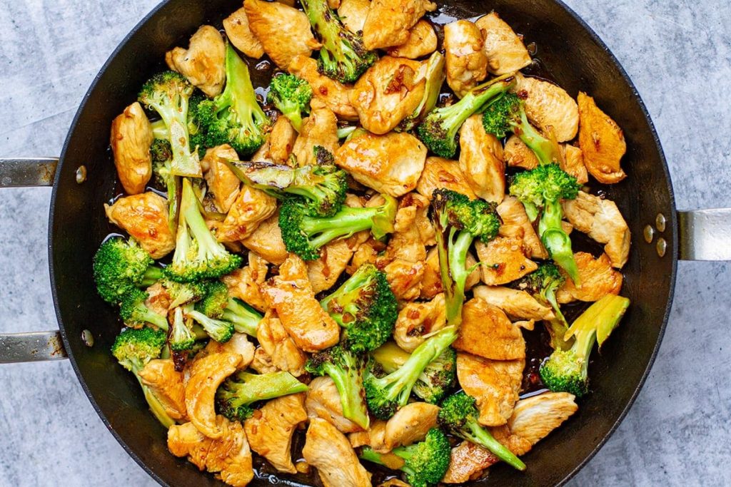Keto Chicken Stir Fry