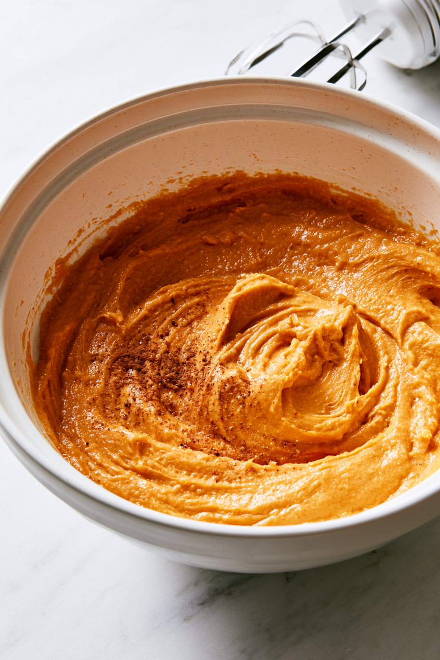 Add the granulated sugar for the filling gradually, mixing until well incorporated