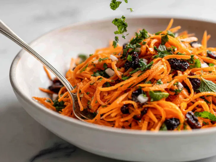 Vibrant Carrot Salad with Currants: A Hidden Gem for Your Summer Table