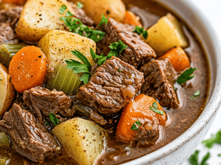 Slow & Steady: Cozy Crockpot Beef Stew with Root Vegetables