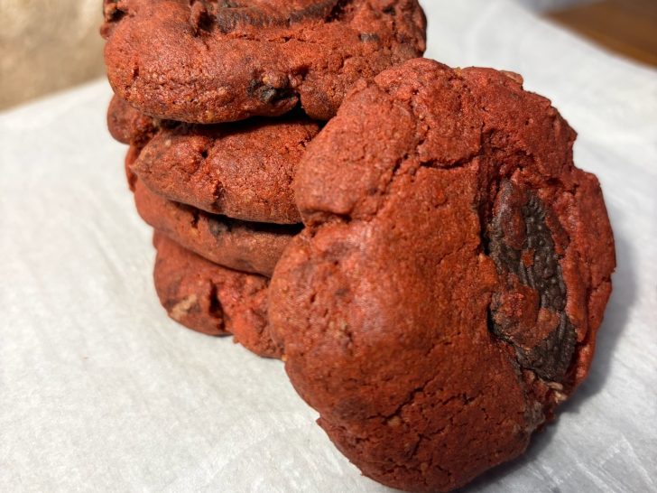 Stranger Things Red Velvet Oreo Cookies Recipe