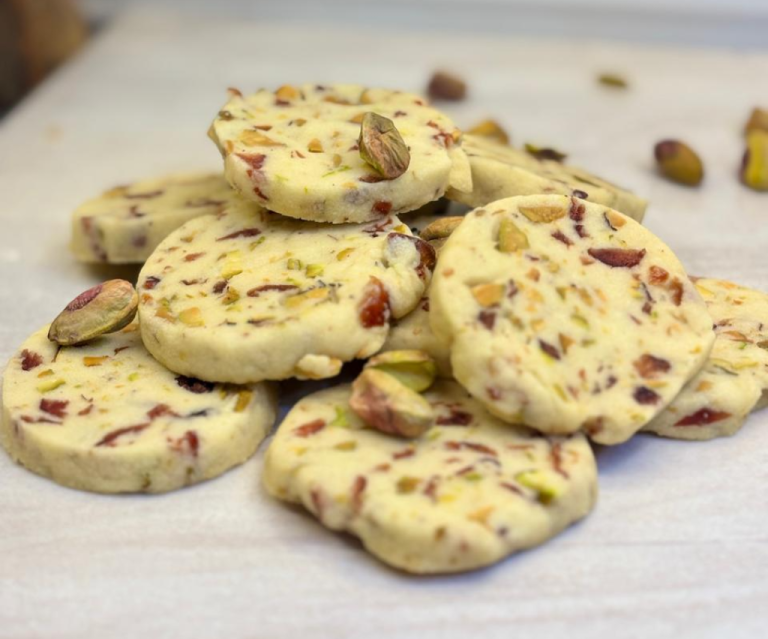Pistachio cranberry shortbread
