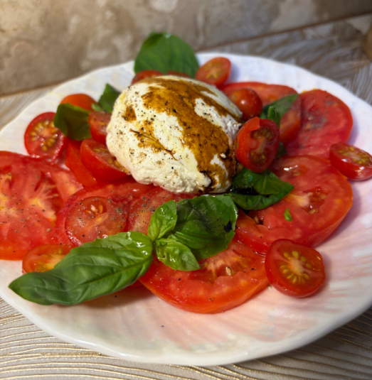 Tomato Burrata Salad