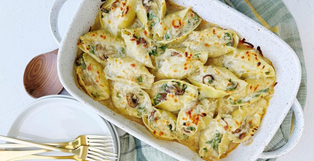 Chicken Alfredo Stuffed Shells