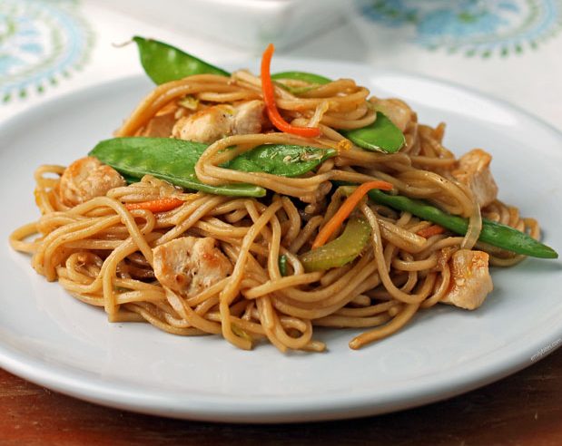 Chicken Lo Mein
