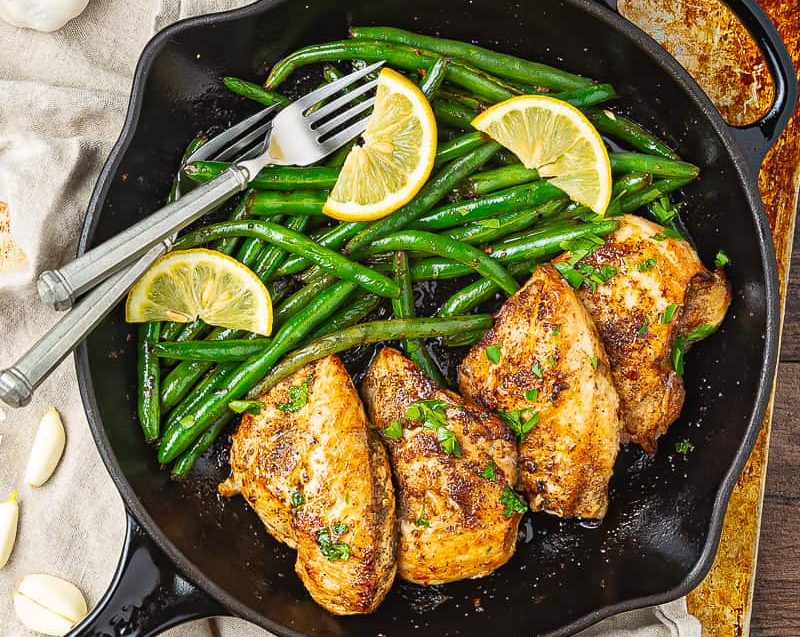 Lemon Garlic Chicken Skillet